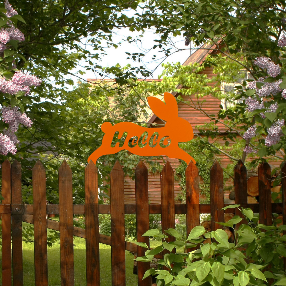 Садовый декор «Кролик HELLO» оранжевый